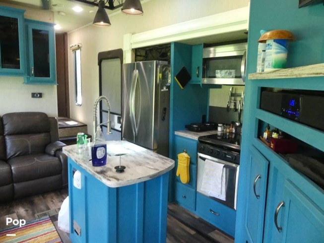 2018 Sierra 384QBOK by Forest River from Pop RVs in Melbourne, Florida