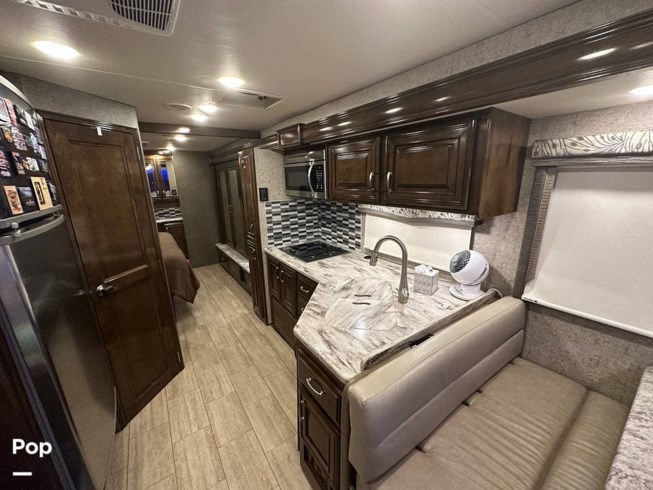 2019 Magnitude BH35 by Thor Motor Coach from Pop RVs in Parrish, Florida