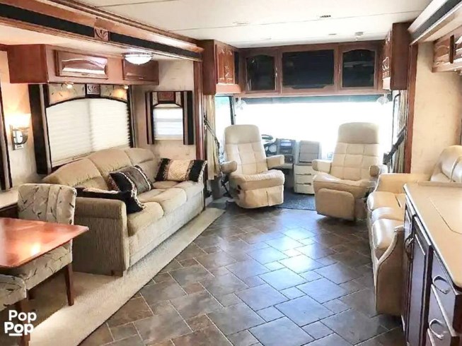 2008 Pacifica 40C by National RV from Pop RVs in Crawfordville, Florida