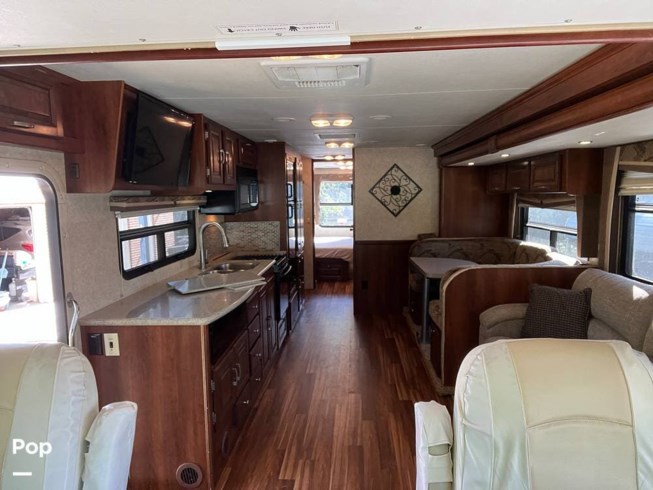 2014 Forest River Georgetown 329DS - Used Class A For Sale by Pop RVs in O