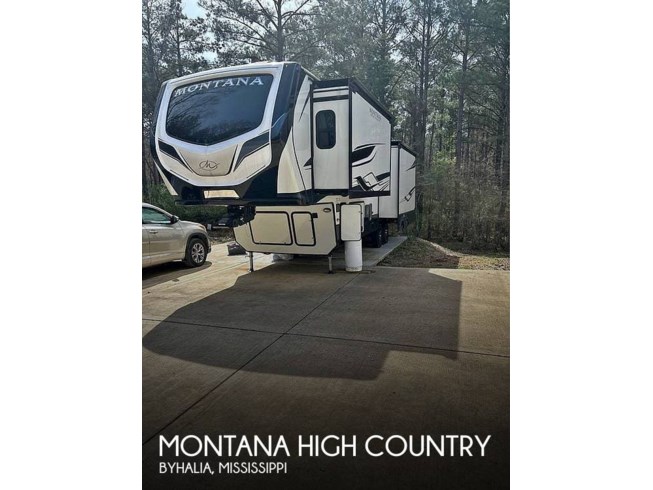 Used 2022 Keystone Montana High Country 331RL available in Byhalia, Mississippi