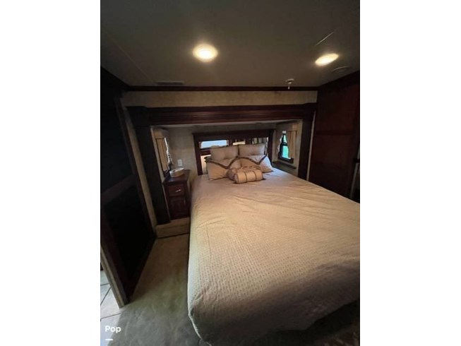 2009 K-Z Escalade 37RE - Used Fifth Wheel For Sale by Pop RVs in Freeland, Michigan