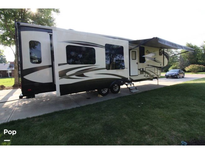 2018 Heartland Big Country 3950FB - Used Fifth Wheel For Sale by Pop RVs in West Chester, Ohio