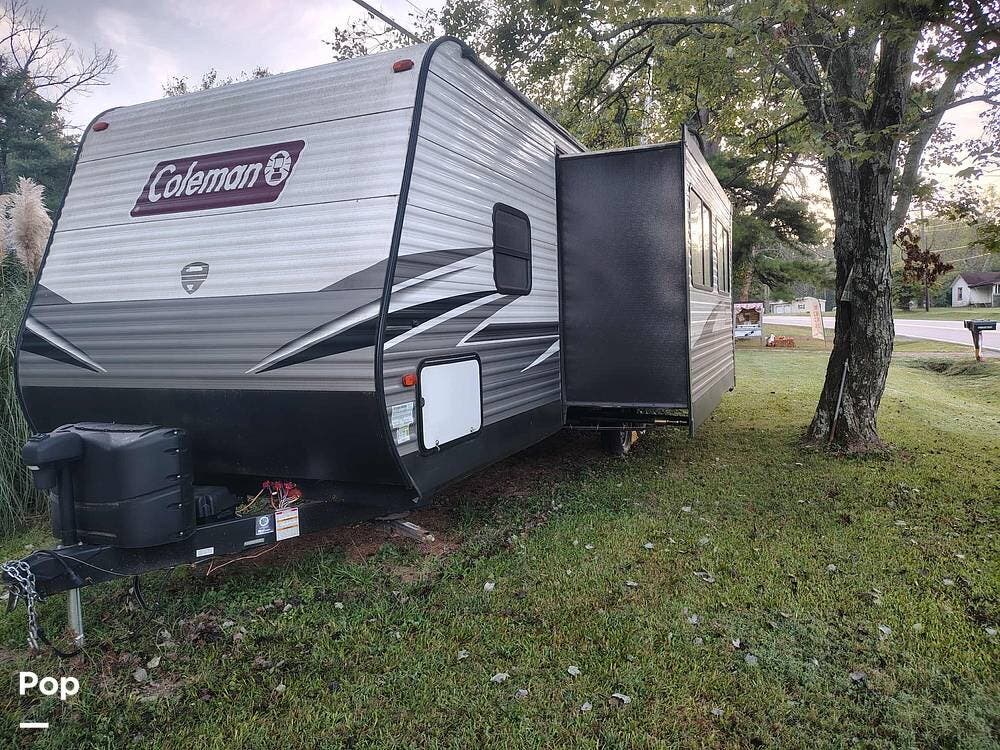 Used 2021 Coleman Lantern 263BH available in Salisbury, North Carolina