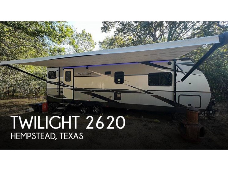 Used 2021 Thor America Twilight 2620 available in Hempstead, Texas