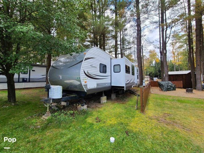 2014 Catalina 323BHDS by Coachmen from Pop RVs in Cooksburg, Pennsylvania