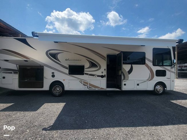 2018 Hurricane 34J by Thor Motor Coach from Pop RVs in Lexington, South Carolina