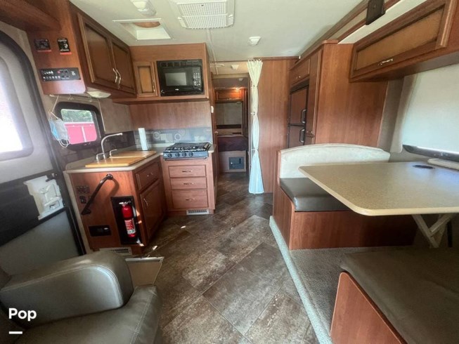 2015 Flair 26E by Fleetwood from Pop RVs in Wagoner, Oklahoma