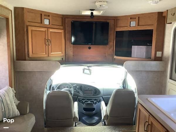 2006 Tioga SL 31W by Fleetwood from Pop RVs in Woodlake, California