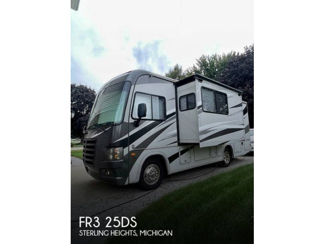 Used 2014 Forest River FR3 25DS available in Sterling Heights, Michigan