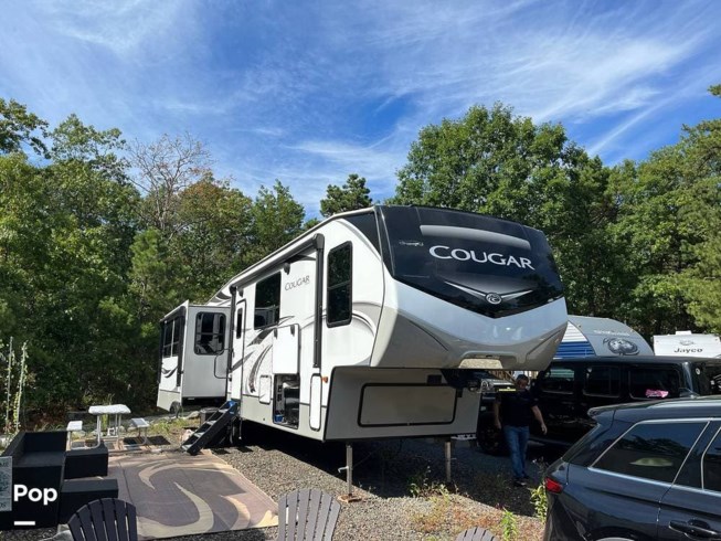2021 Cougar 368MBI by Keystone from Pop RVs in Lakewood, New Jersey