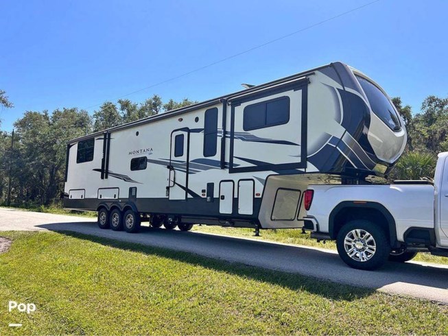 2020 Keystone Montana 381TH - Used Toy Hauler For Sale by Pop RVs in Alva, Florida