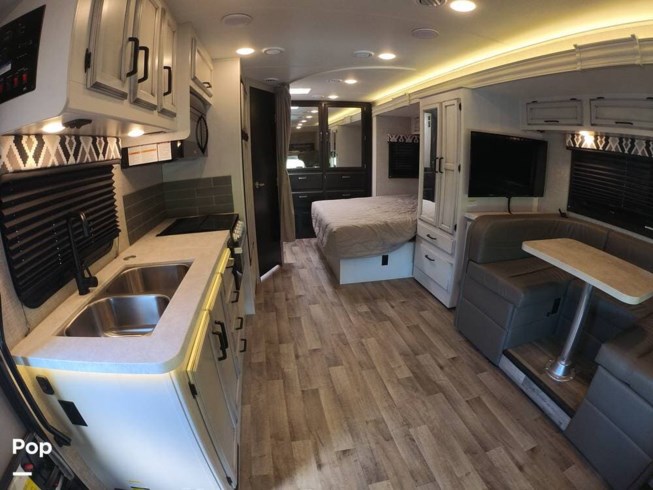 2022 Jayco Redhawk 24B - Used Class C For Sale by Pop RVs in Clermont, Florida
