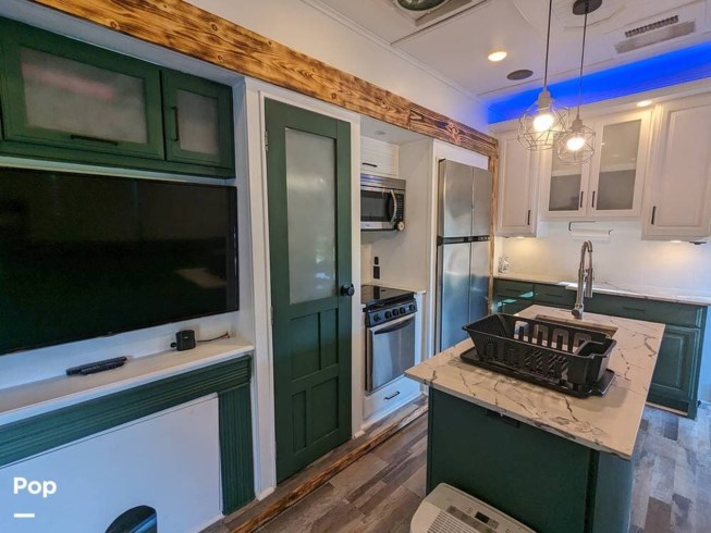 2016 Momentum 380TH by Grand Design from Pop RVs in Southwest Ranches, Florida