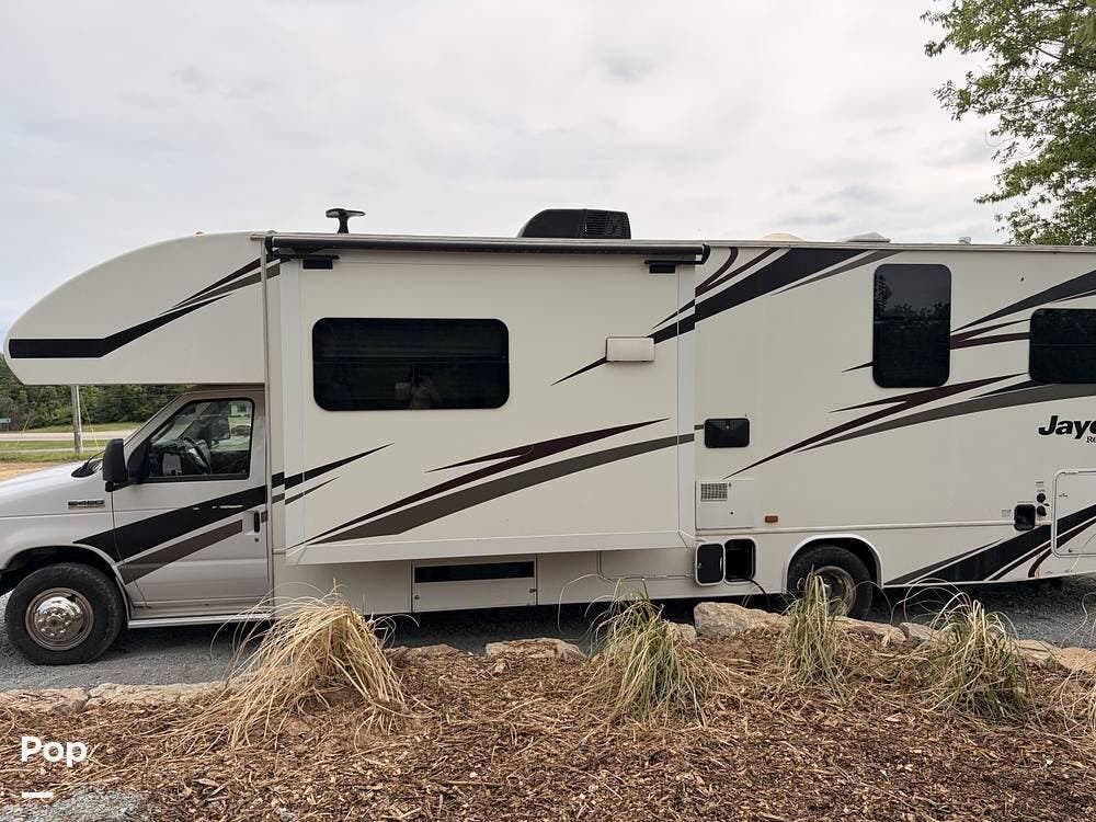 Used 2019 Jayco Redhawk 31XL available in Fredericktown, Missouri