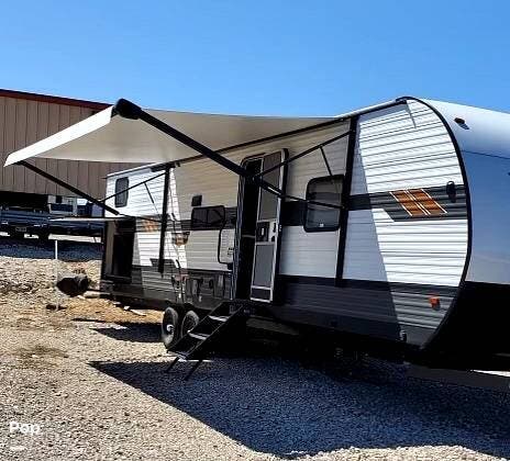 2021 Wildwood 33TS by Forest River from Pop RVs in Horicon, Wisconsin