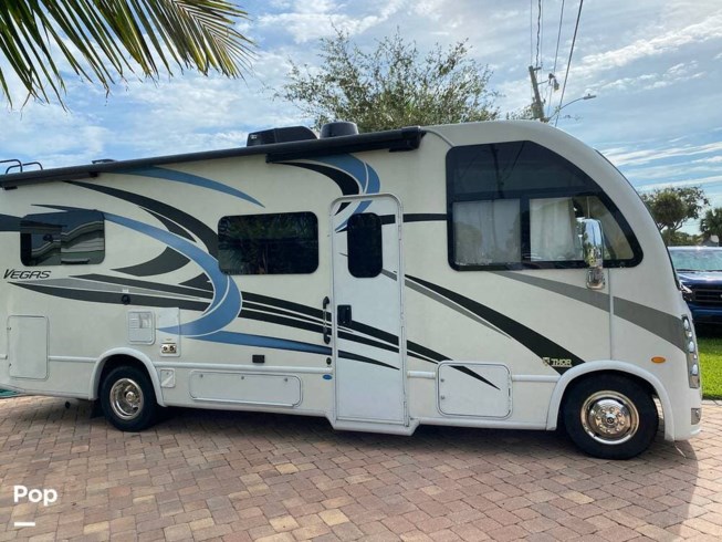 2022 Thor Motor Coach Vegas 24.1 - Used Class A For Sale by Pop RVs in Satellite Beach, Florida