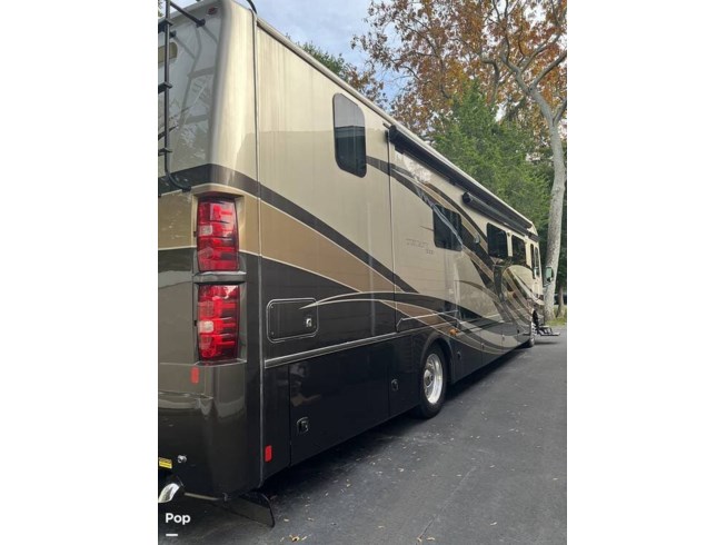 2014 Thor Motor Coach Tuscany XTE 40EX - Used Diesel Pusher For Sale by Pop RVs in Selden, New York