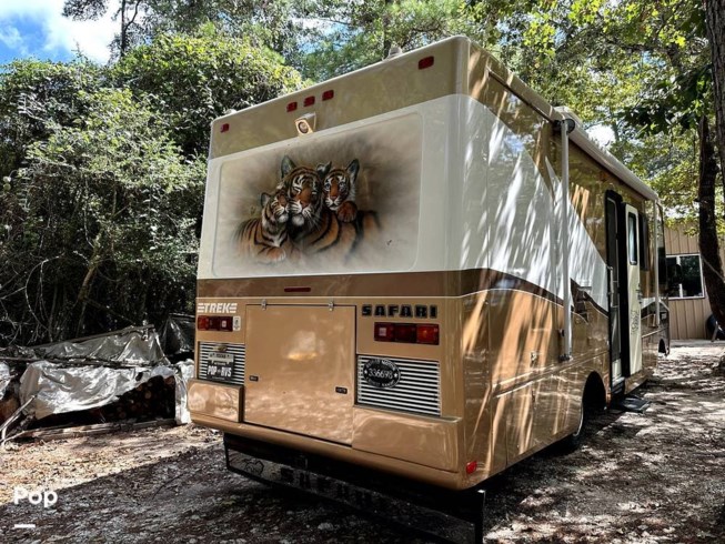 2000 Safari Trek 2480 - Used Class A For Sale by Pop RVs in Sarasota, Florida