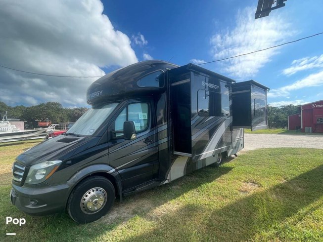 2018 Thor Motor Coach Synergy SD24 - Used Class C For Sale by Pop RVs in Fulton, Texas
