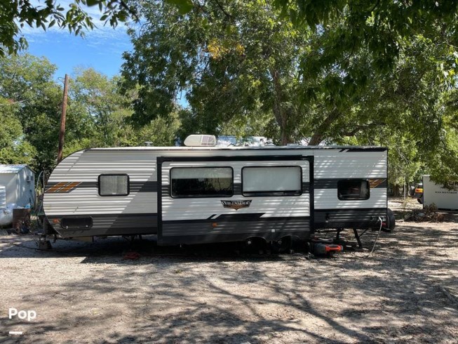 2021 Forest River Wildwood 30KQBSS - Used Travel Trailer For Sale by Pop RVs in Princeton, Texas