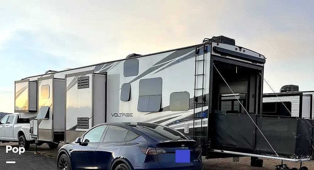 2019 Voltage 4205 Bunk Room by Dutchmen from Pop RVs in Spanish Springs, Nevada