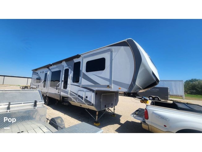 2018 Highland Ridge Open Range 3X387RBS - Used Fifth Wheel For Sale by Pop RVs in Argyle, Texas