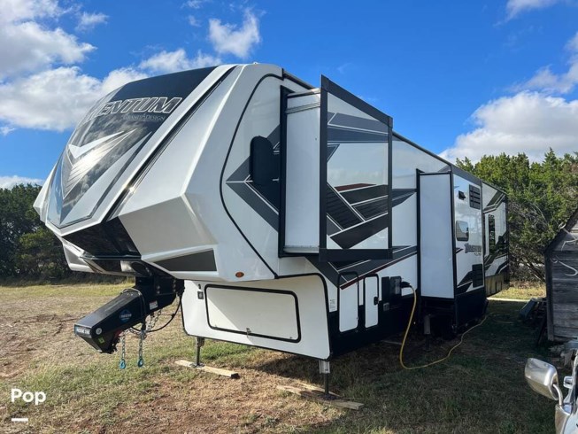 2021 Momentum 381M by Grand Design from Pop RVs in Bandera, Texas