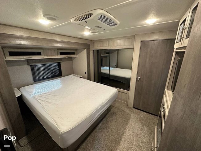 2022 Catalina Legacy Edition 303RKDS by Coachmen from Pop RVs in Orange City, Florida