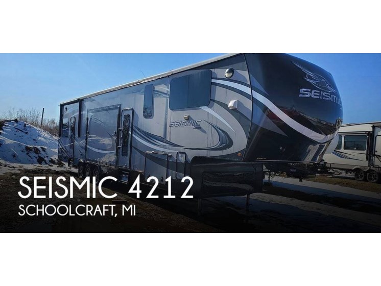 Used 2017 Jayco Seismic 4212 available in Schoolcraft, Michigan