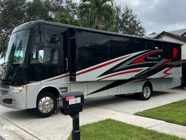 2015 Winnebago Adventurer 35P - Used Class A For Sale by Pop RVs in West Palm Beach, Florida
