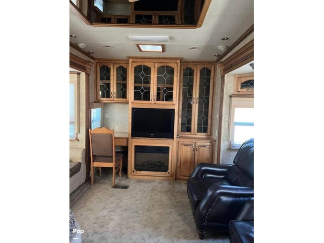2008 K-Z Escalade 37 - Used Fifth Wheel For Sale by Pop RVs in Gustine, California