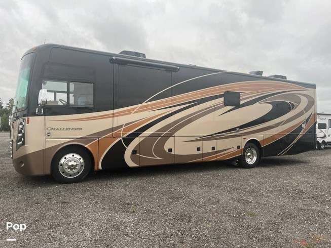 2017 Thor Motor Coach Challenger 37KT - Used Class A For Sale by Pop RVs in Sandborn, New York