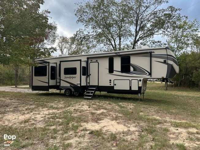 2021 Forest River Sandpiper 39BARK - Used Fifth Wheel For Sale by Pop RVs in Canton, Texas