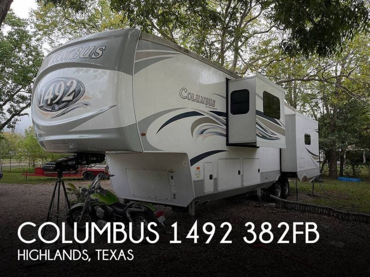 Used 2021 Palomino Columbus 1492 382FB available in Highlands, Texas