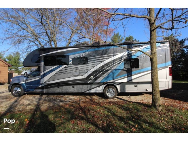 2022 Thor Motor Coach Magnitude SV34 - Used Super C For Sale by Pop RVs in Greenville, Ohio
