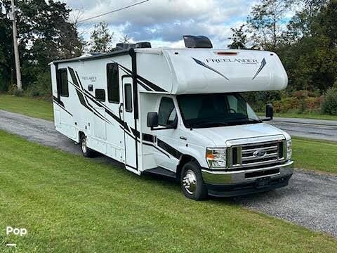 2022 Freelander 31MB by Coachmen from Pop RVs in Newville, Pennsylvania