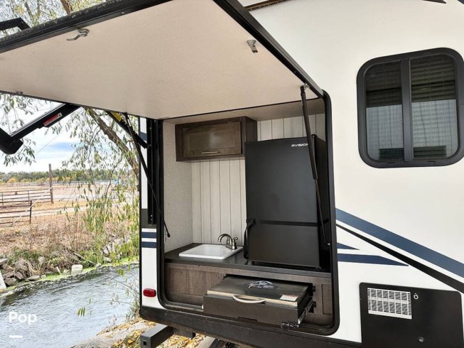 2020 Sunset Trail 253RB by CrossRoads from Pop RVs in La Salle, Colorado