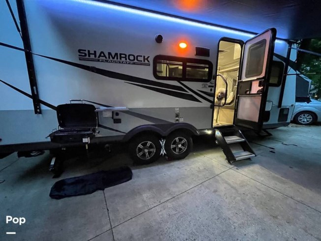 2022 Forest River Shamrock 233-S - Used Travel Trailer For Sale by Pop RVs in Howard, Ohio