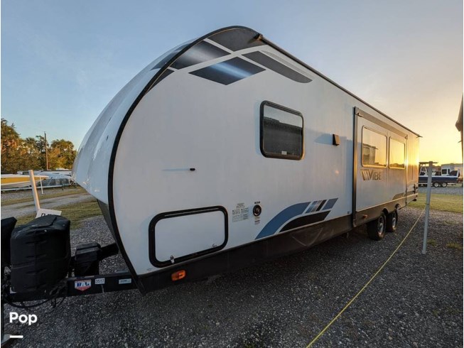 2021 Forest River Vibe 28RB - Used Travel Trailer For Sale by Pop RVs in Apollo Beach, Florida