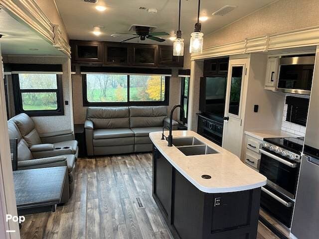 2022 Eagle 321RSTS by Jayco from Pop RVs in Hartford, Wisconsin
