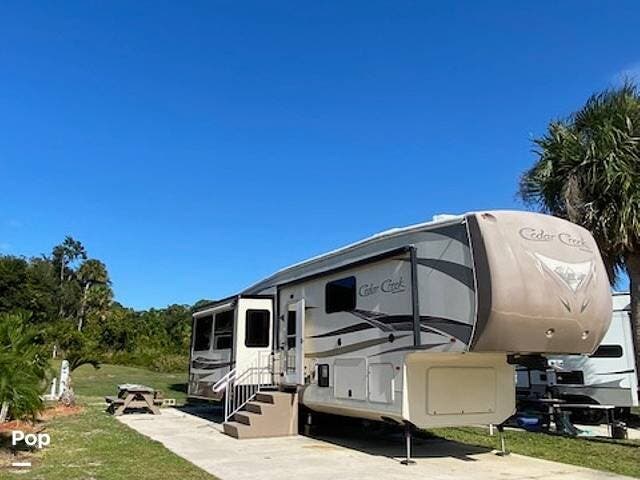 2016 Forest River Cedar Creek 38fb2 - Used Fifth Wheel For Sale by Pop RVs in Christmas, Florida