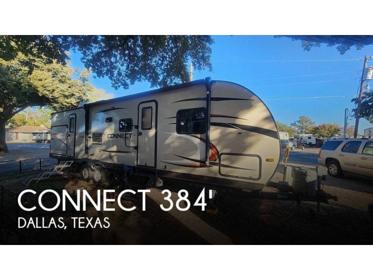 Used 2017 K-Z Connect Spree 322BHS available in Dallas, Texas
