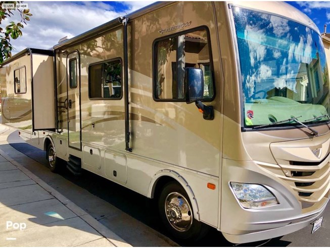 2014 Fleetwood Storm 32H - Used Class A For Sale by Pop RVs in Tehachapi, California
