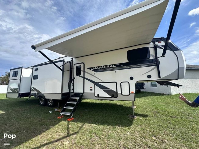 2022 Chaparral 367BH by Coachmen from Pop RVs in Ocala, Florida