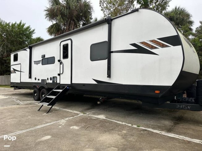 2023 Forest River Wildwood 33TSX - Used Travel Trailer For Sale by Pop RVs in Port Charlotte, Florida