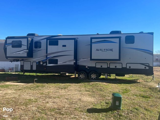 2019 Avalanche 383FL by Keystone from Pop RVs in Midwest City, Oklahoma