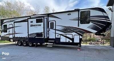 2019 Grand Design Momentum 399TH - Used Toy Hauler For Sale by Pop RVs in Grants, New Mexico