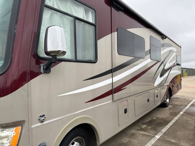 2015 Coachmen Mirada 32UD - Used Class A For Sale by Pop RVs in Rockwall, Texas