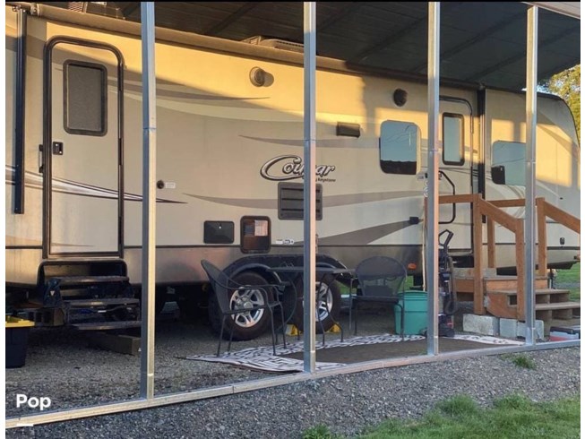 2017 Keystone Cougar 28 RBSWE - Used Travel Trailer For Sale by Pop RVs in Eagle Creek, Oregon
